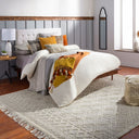 Casa Decampo CDC-2301 Black / Ivory Rug