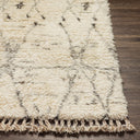 Camille CME-2304 Black / Cream Rug