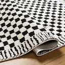 Freud FEU-2325 Black / Ivory Rug
