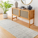 La Boheme LHB-2302 Black / Ivory Rug