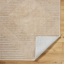 Lyna LYA-2335 Beige / Light Brown Rug