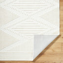 Lyna LYA-2341 Cream / White Rug
