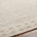 Newcastle NCS-2313 Black / Cream Rug