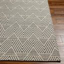 Nevada NVD-2302 Black / Off-White Rug
