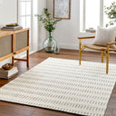 Nevada NVD-2304 Black / Cream Rug